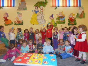 copii-blaj-prescolari-ziua-nationala-2014