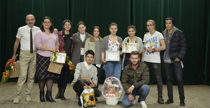 elevi din blaj teatrul PADIF