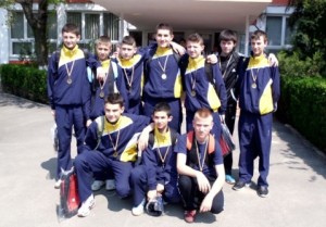 medalie-bronz-volei-baieti-blaj