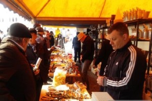 sarbatoarea-mierii-2016-blaj-ziua-intai